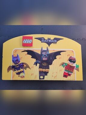 The LEGO Batman Movie Authentic Store Foamboard Sign 87cmX51cm 34"X20" VERY RARE